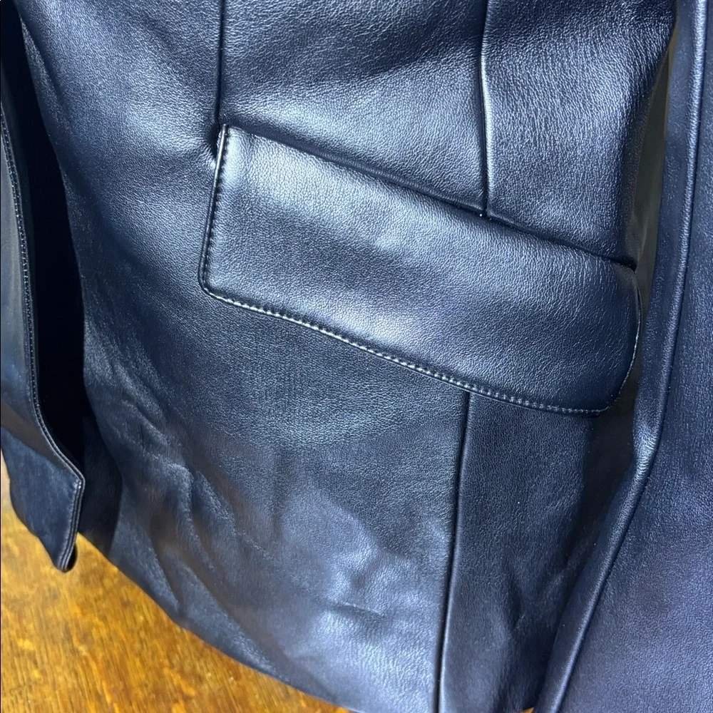 Good American Black Faux Leather Sculpted Blazer, Zipper detail on arms, size 2